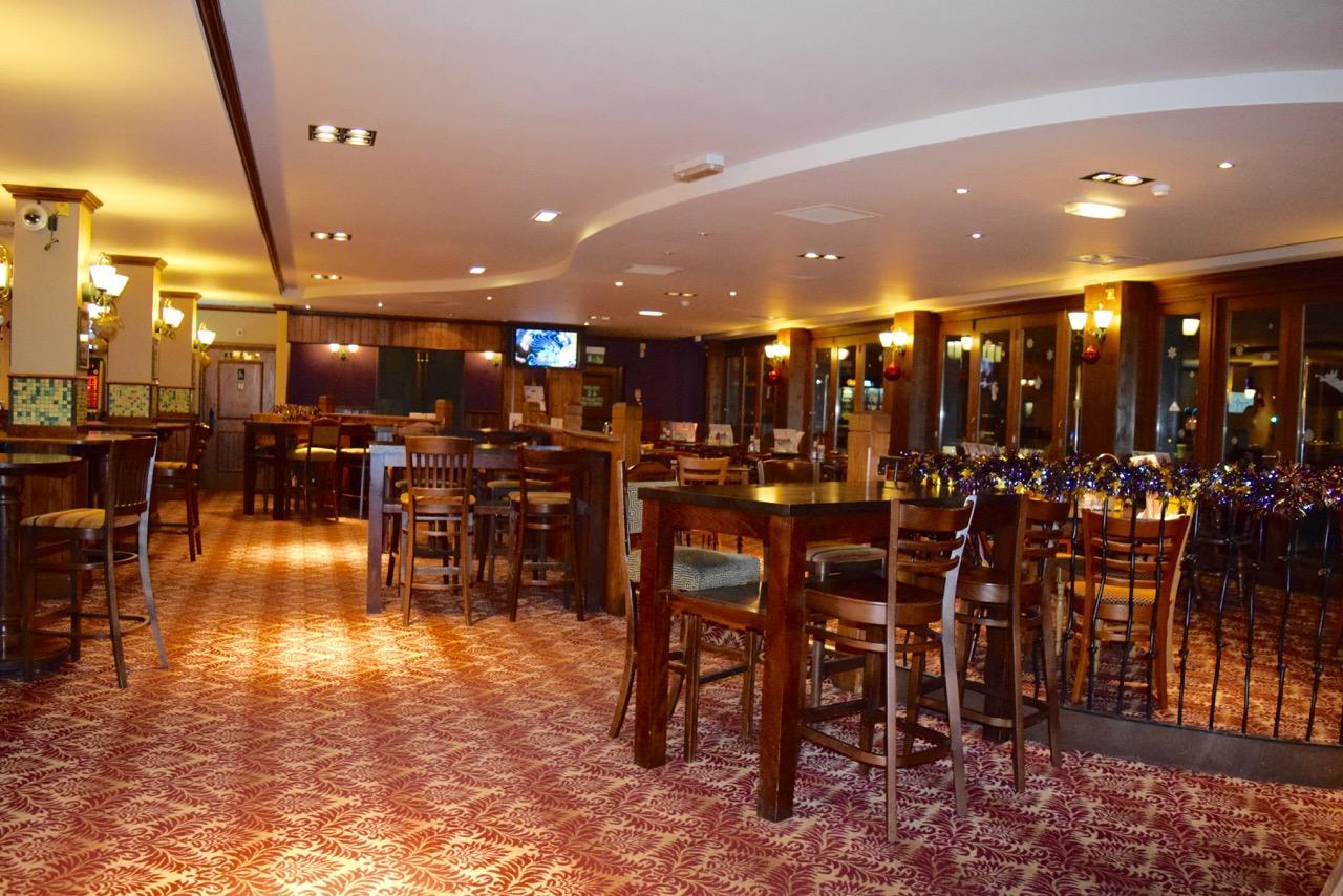 The Golden Acorn Wetherspoon Hotel Glenrothes Luaran gambar